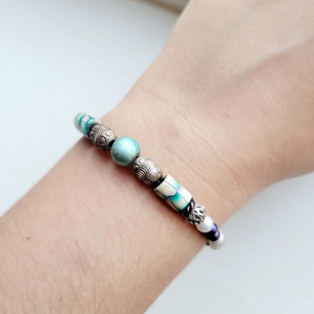 Vintage Dainty Aqua Pearl Beaded Bracelet